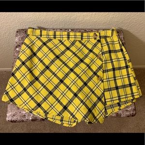 Yellow plaid mini skort